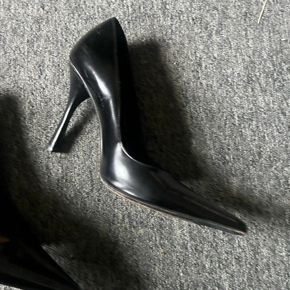 Gucci Black Stiletto Pump Pointed Toe Heels, size 36 - Picture 6 of 13